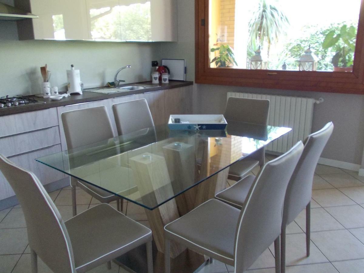Alessandria Residence Desenzano del Garda Exteriör bild