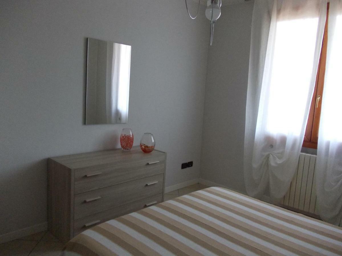 Alessandria Residence Desenzano del Garda Exteriör bild
